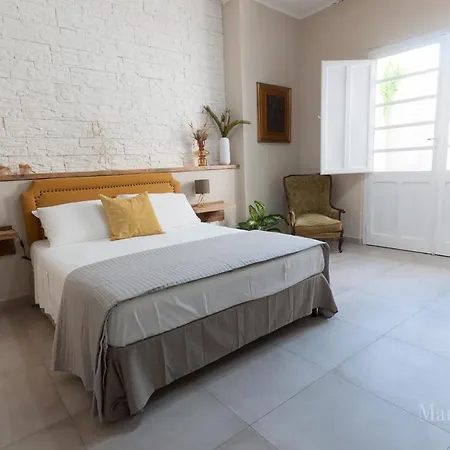 New Home - Appartamento In Centro Storico Cagliari Exterior foto